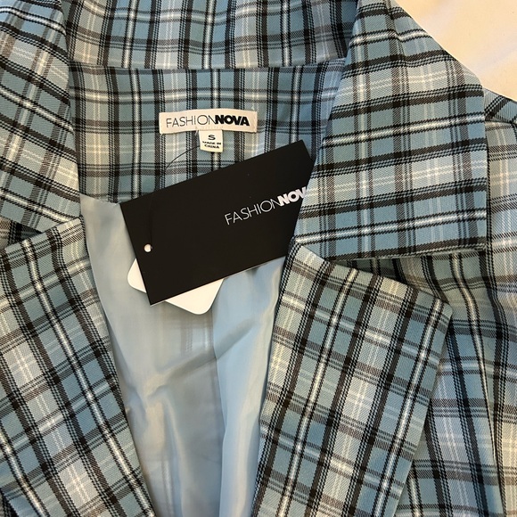 New two piece light blue and black stripe dress and jacket. - Picture 4 of 5